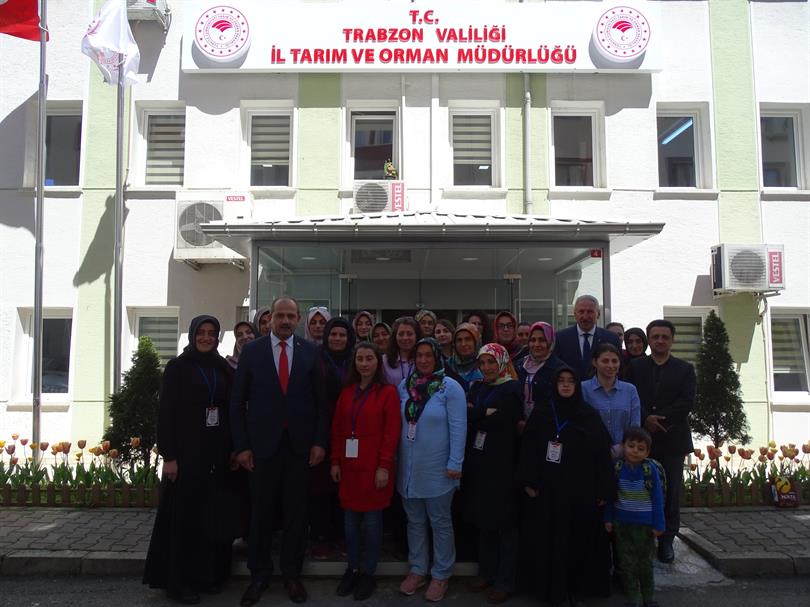 Uygulamali Kadin Girisimci Egitimlerinin Sonuncusu Yapiliyor